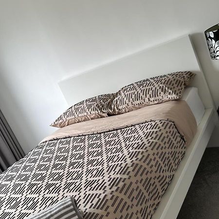 Albert Bridge Spacious Double Room ロンドン エクステリア 写真